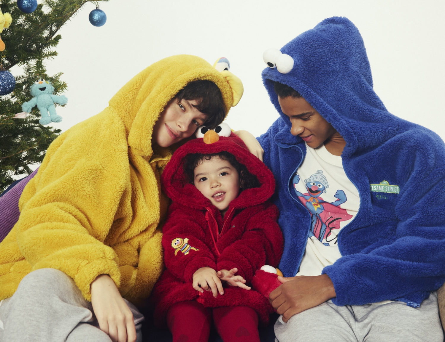 Knock! Knock! CHEERS TO FRIENDSHIP